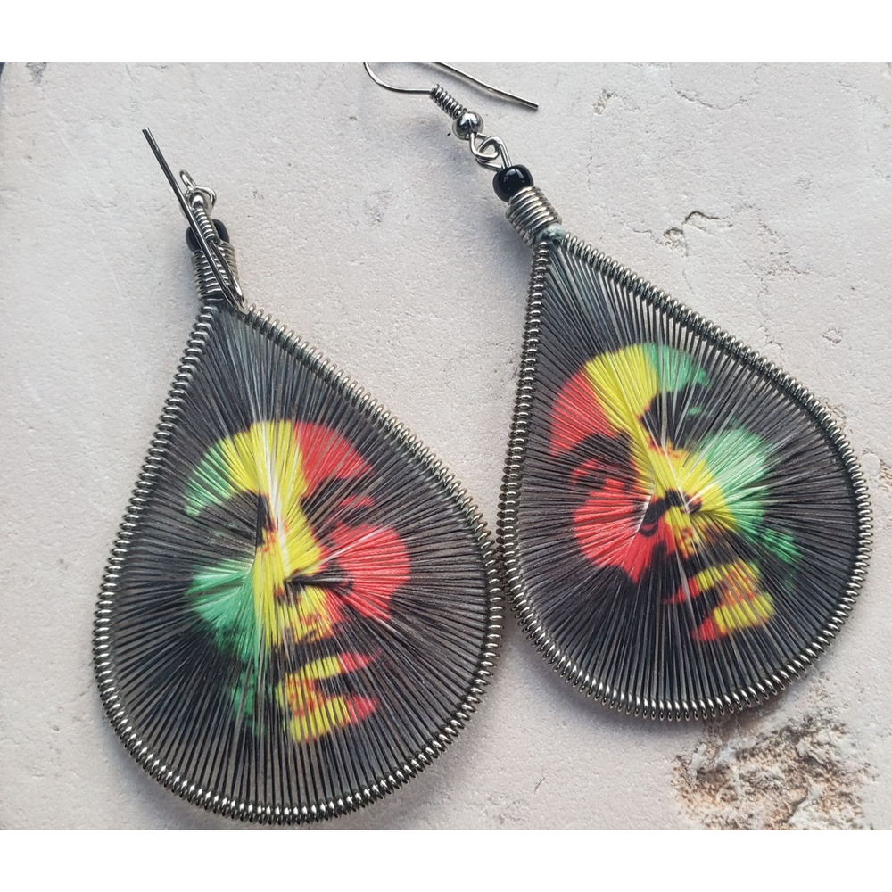 Bob MarleyDelicately threaded dangle earrings.